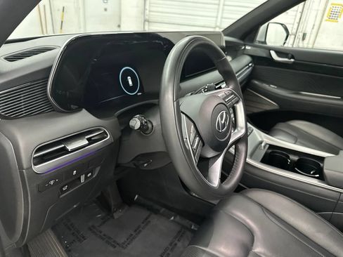 Used 2025 Hyundai Palisade Calligraphy FWD image 14