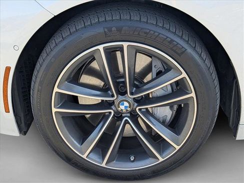 Used 2020 BMW 750i xDrive 750i xDrive w/ Executive Package image 23