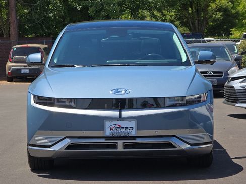 Used 2024 Hyundai Ioniq 5 Limited RWD image 9