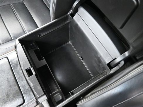 Used 2018 GMC Yukon Denali image 19