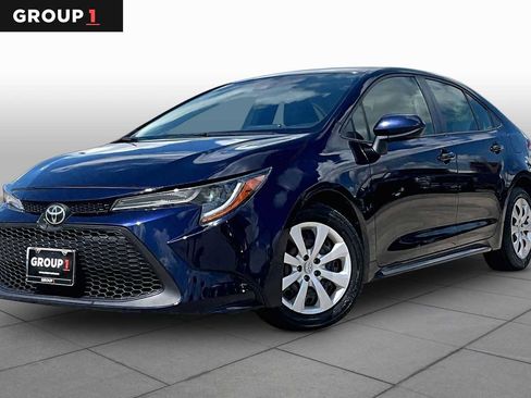 Used 2021 Toyota Corolla LE FWD image 1
