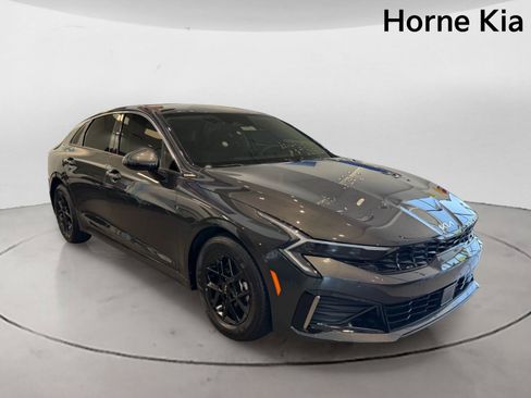New 2026 Kia K5 LXS FWD image 2