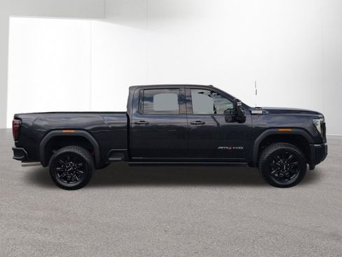 New 2026 GMC Sierra 2500 AT4 w/ AT4 Premium Plus Package AWD/4WD image 4