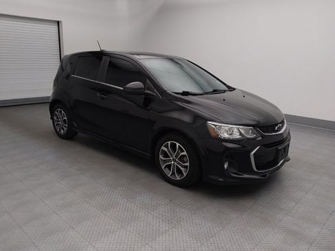 Used 2019 Chevrolet Sonic LT FWD image 11