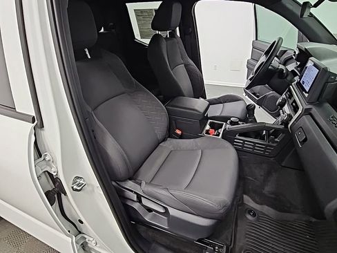 Used 2024 Toyota Tacoma SR image 38