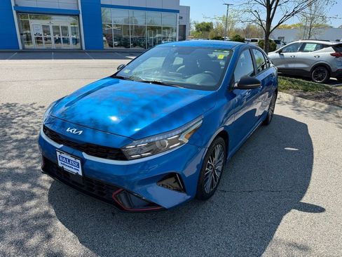 Used 2023 Kia Forte GT-Line w/ GT-Line Technology Package FWD image 9