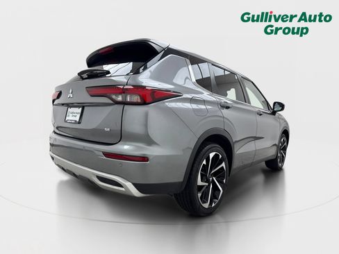 Used 2023 Mitsubishi Outlander SE AWD/4WD image 8