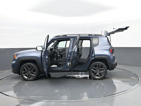 Used 2021 Jeep Renegade Latitude image 31