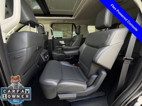 Used 2025 Ford Expedition Active AWD/4WD image 22