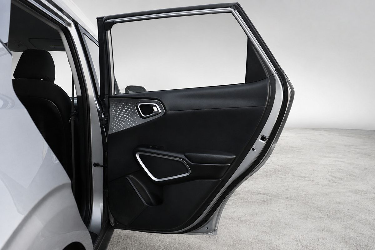 Used 2022 Kia Soul LX w/ Technology Package FWD image 13