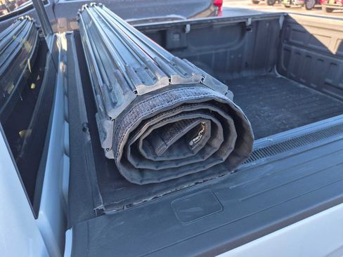 Used 2018 GMC Sierra 1500 SLT image 10