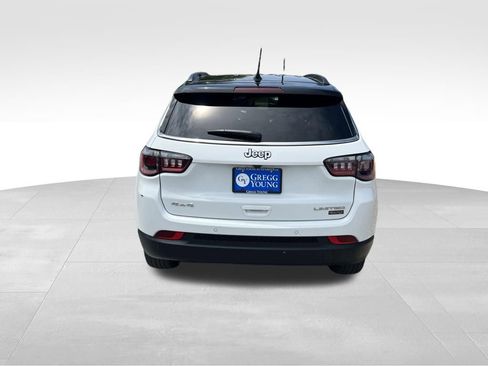 Used 2025 Jeep Compass Limited AWD/4WD image 5