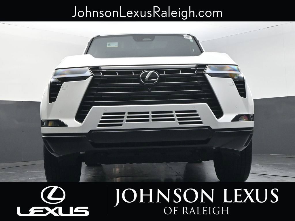 Used 2024 Lexus GX 550 w/ Cold Area Package AWD/4WD image 16