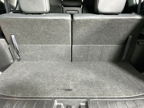 Used 2024 Mitsubishi Outlander SE Black Edition image 29