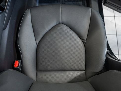 Used 2026 Toyota Grand Highlander XLE image 31