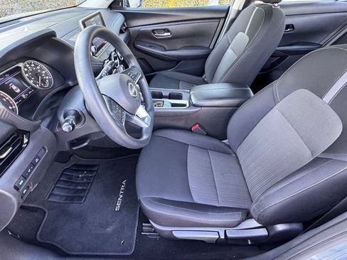 Certified 2024 Nissan Sentra SV FWD image 11