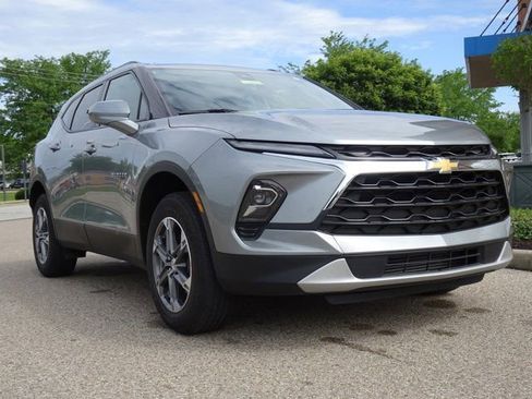Used 2024 Chevrolet Blazer LT w/ Convenience Package FWD image 28