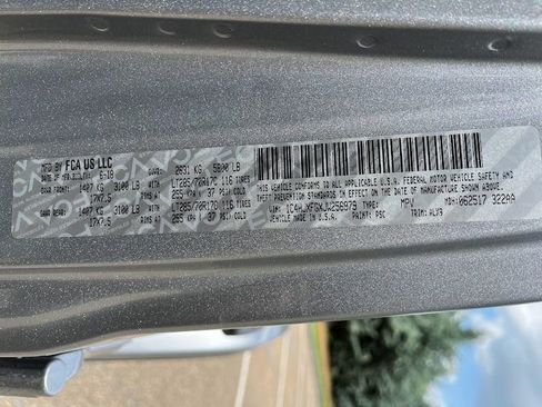 Used 2018 Jeep Wrangler Unlimited Rubicon AWD/4WD image 7