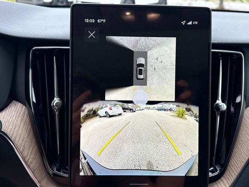 New 2026 Volvo XC60 B5 Plus w/ Climate Package image 23