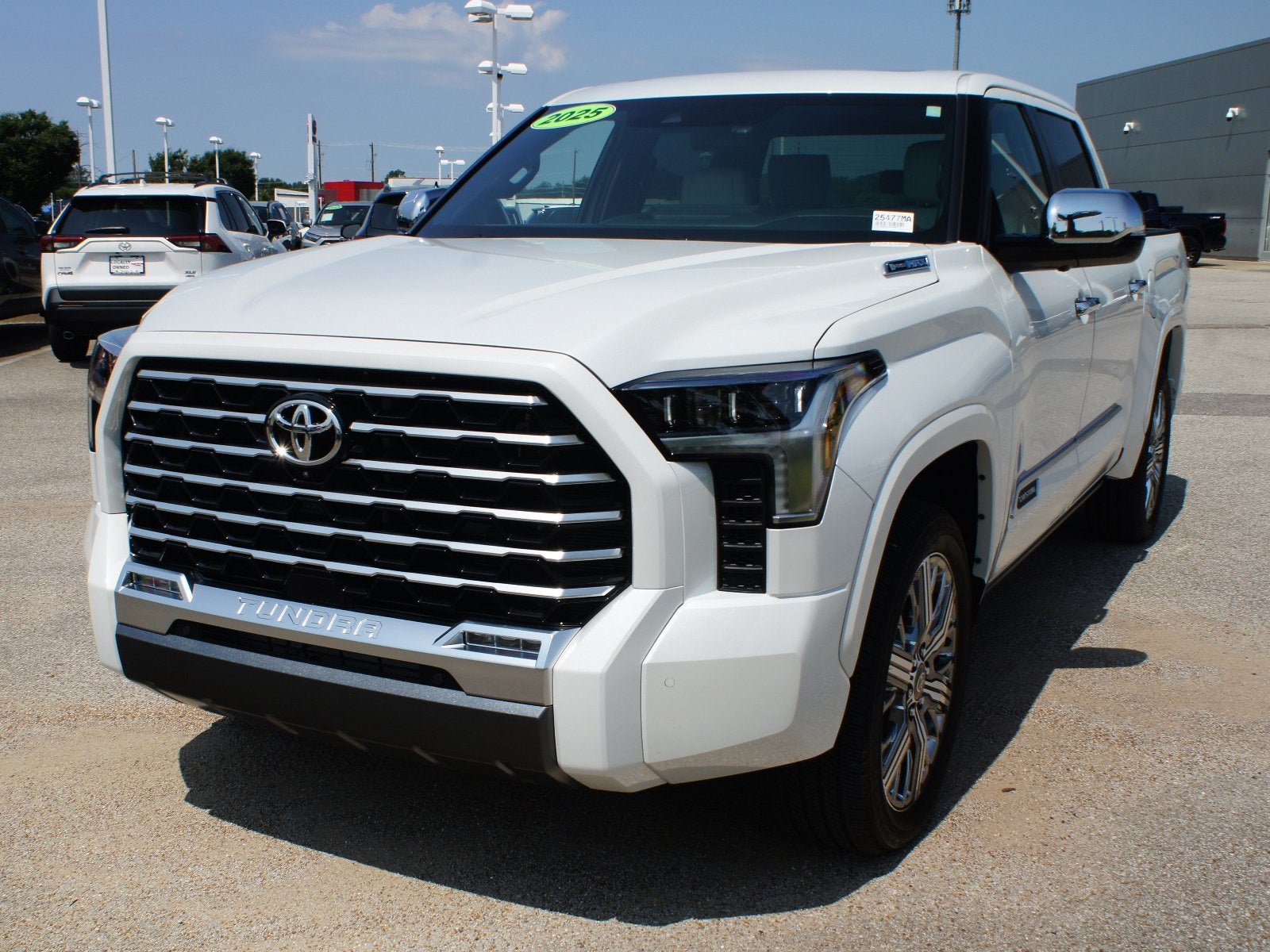Used 2025 Toyota Tundra Capstone AWD/4WD image 2