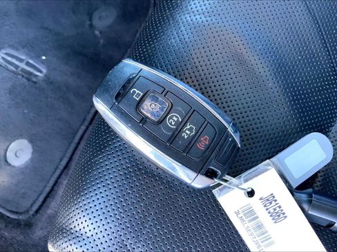 Used 2018 Lincoln MKZ Reserve w/ Technology Package image 15