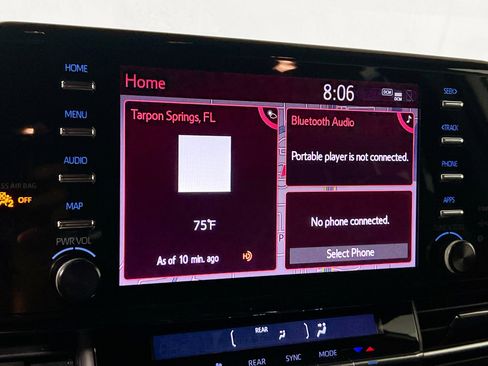 Used 2021 Toyota Sienna XSE FWD image 28