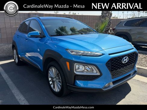 Used 2021 Hyundai Kona SEL Plus FWD image 1