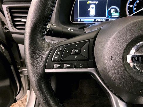 Used 2021 Nissan Leaf SV Plus w/ SV Plus Technology Package image 17