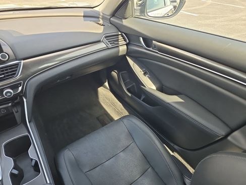 Used 2021 Honda Accord Sport Special Edition image 12