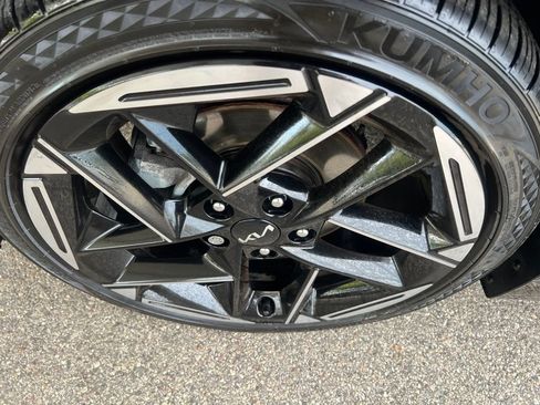 Certified 2025 Kia K4 GT-Line FWD image 43