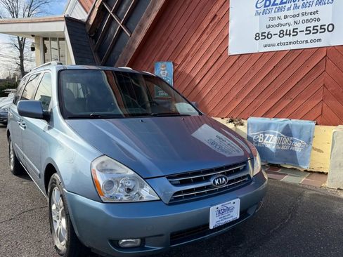 Used 2009 Kia Sedona EX w/ Luxury Pkg image 1