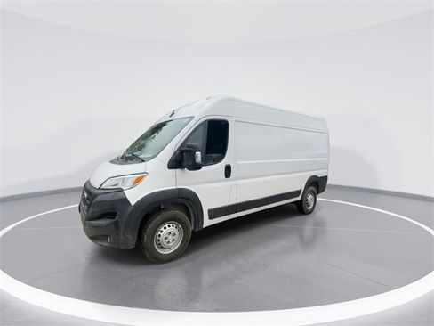 New 2025 RAM ProMaster 2500 w/ Convenience Group image 4