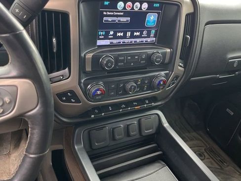 Used 2018 GMC Sierra 2500 Denali image 11