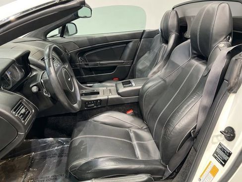 Used 2013 Aston Martin V8 Vantage Roadster image 29