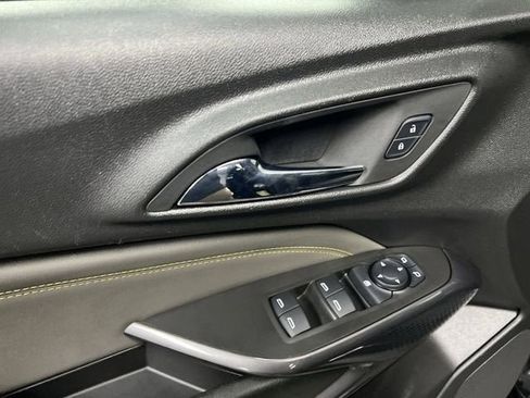 Certified 2024 Chevrolet Trax ACTIV w/ Sunroof Package FWD image 22