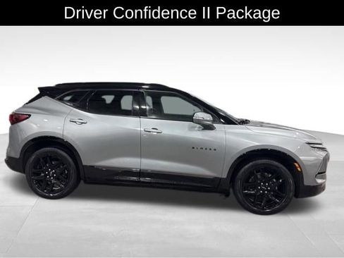 Used 2023 Chevrolet Blazer RS w/ Driver Confidence II Package image 5