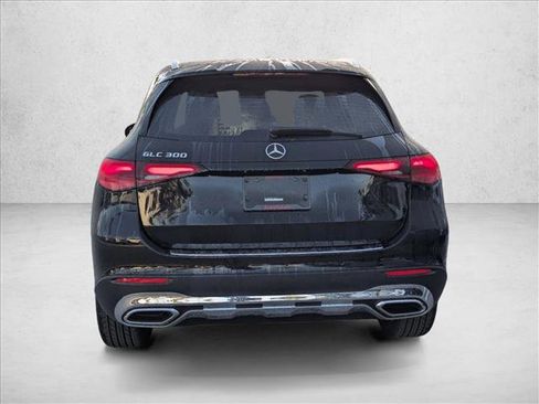 New 2026 Mercedes-Benz GLC 300 image 7