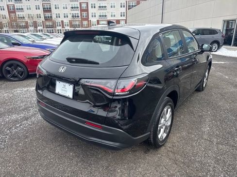 Used 2023 Honda HR-V LX image 17