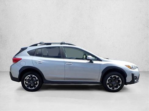 Used 2021 Subaru Crosstrek 2.0i Premium AWD/4WD image 5