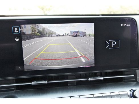 Certified 2025 Hyundai Kona SEL FWD image 27
