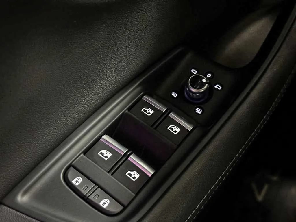 Used 2023 Audi Q7 2.0T Premium Plus AWD/4WD image 35