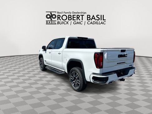 Used 2025 GMC Sierra 1500 AT4 w/ AT4 Premium Package AWD/4WD image 6