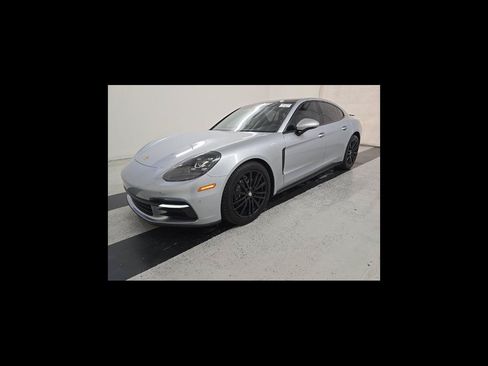 Used 2019 Porsche Panamera RWD image 1