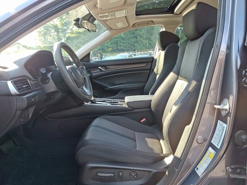 Certified 2020 Honda Accord EX image 13