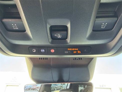 Used 2022 Cadillac Escalade ESV Sport w/ Touring Package image 23