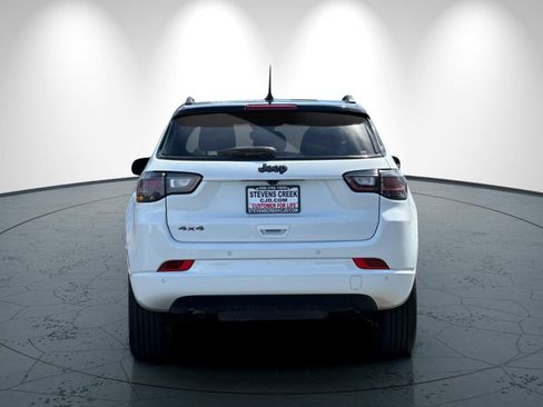 Used 2025 Jeep Compass Limited w/ High Altitude Package AWD/4WD image 5