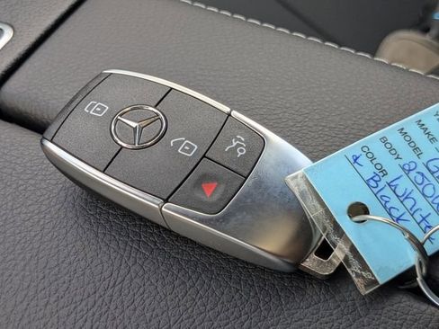 New 2025 Mercedes-Benz GLB 250 image 32