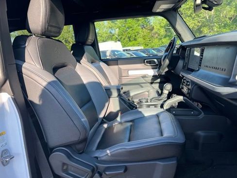 Used 2024 Ford Bronco Big Bend AWD/4WD image 15