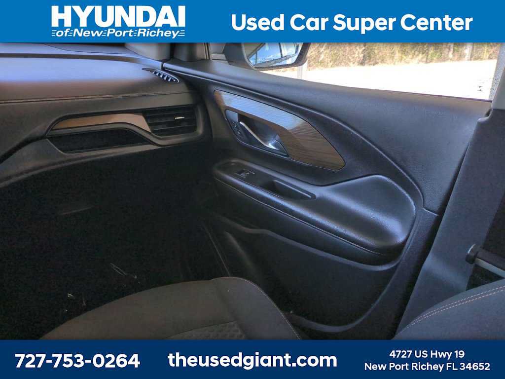 Used 2018 GMC Terrain SLE w/ Driver Convenience Package FWD image 19