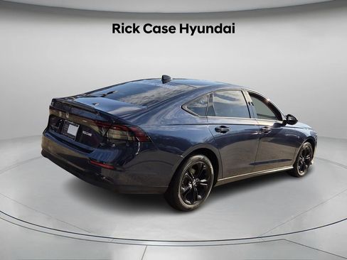 Used 2025 Honda Accord SE image 7